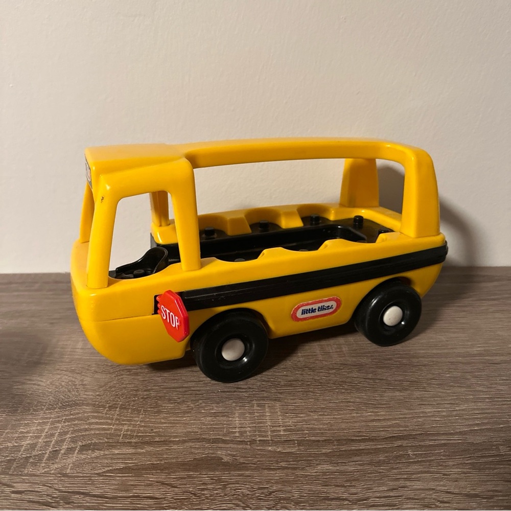 Vintage toddle tots bus LITTLE TIKES